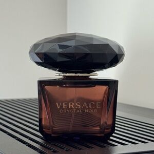 NWOB Versace Crystal Noir Eau de Parfum 3oz/90ml